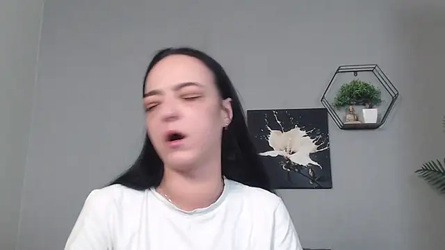 IzabelllNoir online show from 16, 3, 2026