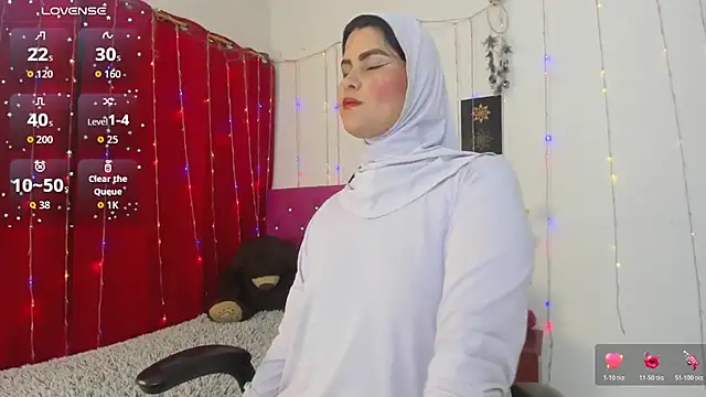 AishaAmin  online show from 23, 4, 2026