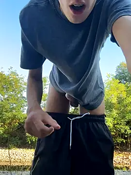 Snapshot of alexyourboy chatting on 15, 9, 2025 alexyourboy online show from 15, 9, 2025