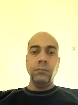 Snapshot of Entretener chatting on 30, 3, 2026 Entretener online show from 30, 3, 2026