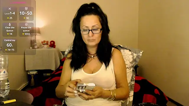 YourDreamLoverr online show from 11, 2, 2025