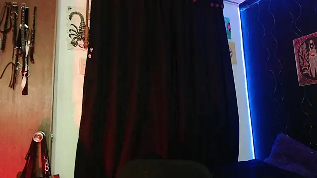 niakat  online show from 6, 3, 2025