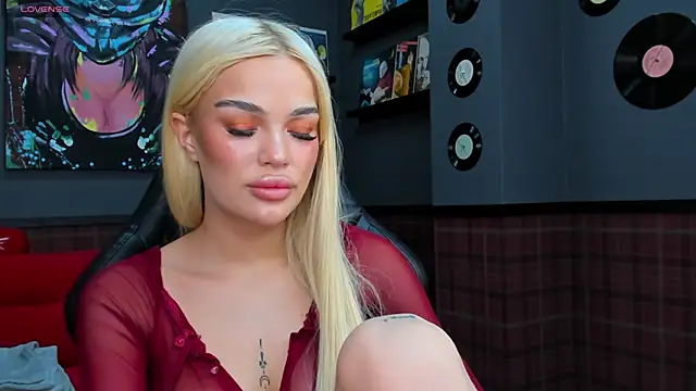 Angel Sapphire  online show from 12, 3, 2025