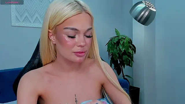 Angel Sapphire  online show from 22, 3, 2025