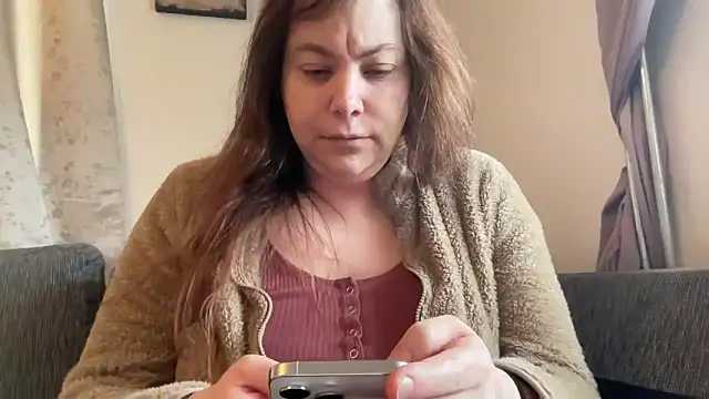 cumwithmee3 online show from 31, 10, 2025