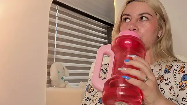 AtheneaRossi online show from 14, 10, 2025