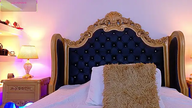 Snapshot of AdelinaVans chatting on 26, 2, 2026 AdelinaVans online show from 26, 2, 2026