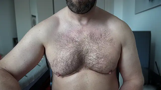 Mr Beef online show from 11, 3, 2025