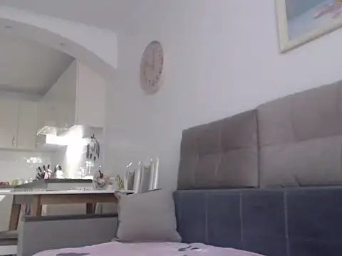  JustmeHere  online show from 26, 9, 2025