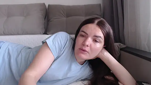  JustmeHere  online show from 22, 4, 2026