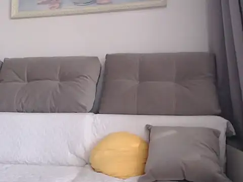  JustmeHere  online show from 28, 4, 2026