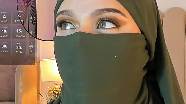 anna-henao online show from 14, 2, 2025