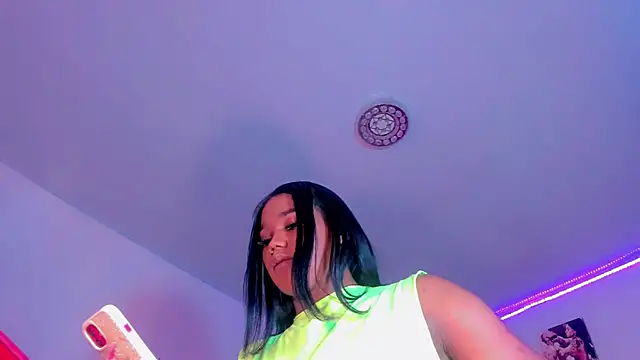 naomy  xx online show from 8, 3, 2025