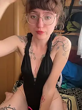  foxygirl  online show from 4, 5, 2026