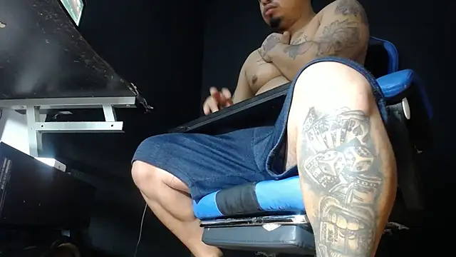 DickMasterfindom online show from 7, 6, 2026