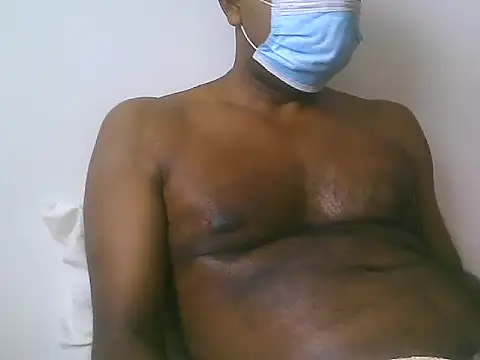 Snapshot of chocodk01 chatting on 17, 12, 2025 chocodk01 online show from 17, 12, 2025