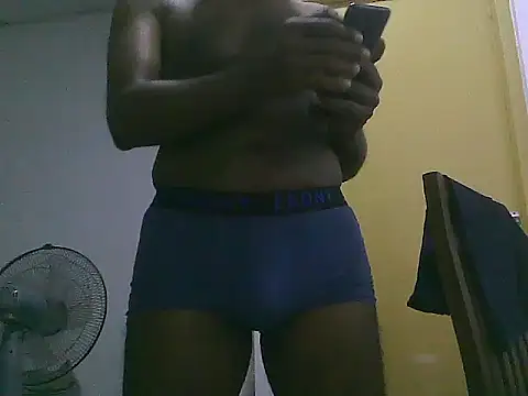 Snapshot of chocodk01 chatting on 12, 2, 2026 chocodk01 online show from 12, 2, 2026