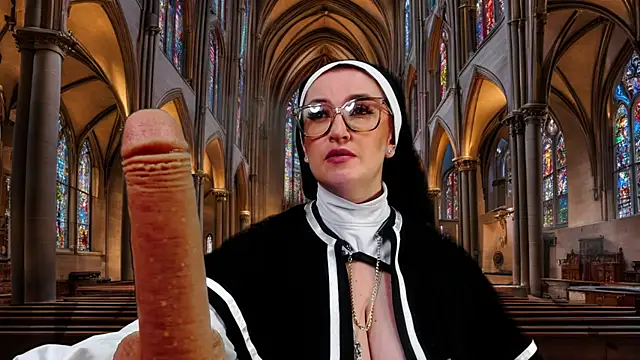 helenas fantasy online show from 2, 2, 2025