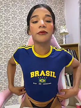 Snapshot of Dany-Sexy chatting on 1, 2, 2026 Dany-Sexy online show from 1, 2, 2026