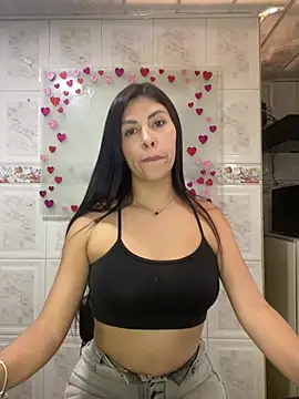 Snapshot of Alanna_atm_ chatting on 17, 2, 2025 Alanna atm online show from 17, 2, 2025