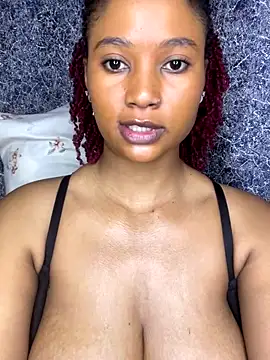 chocogirl01 online show from 26, 9, 2025