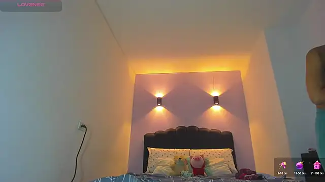 Sofia Clauss  online show from 26, 2, 2026