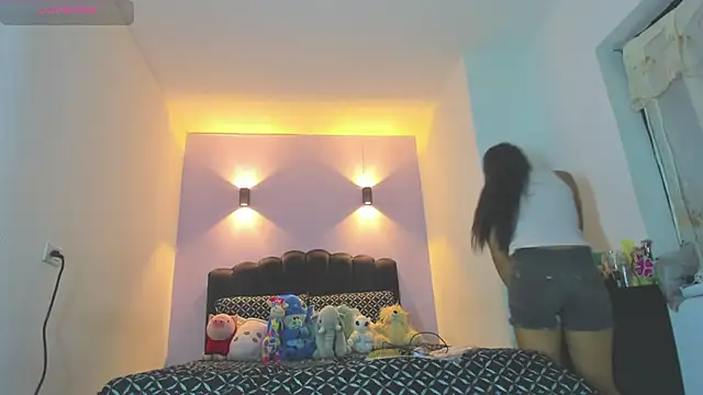 Snapshot of Sofia_Clauss_ chatting on 15, 5, 2026 Sofia Clauss online show from 15, 5, 2026
