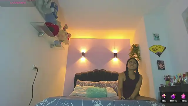 Snapshot of Sofia_Clauss_ chatting on 10, 6, 2026 Sofia Clauss online show from 10, 6, 2026