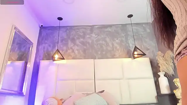 Sofia Clauss  online show from 11, 7, 2026