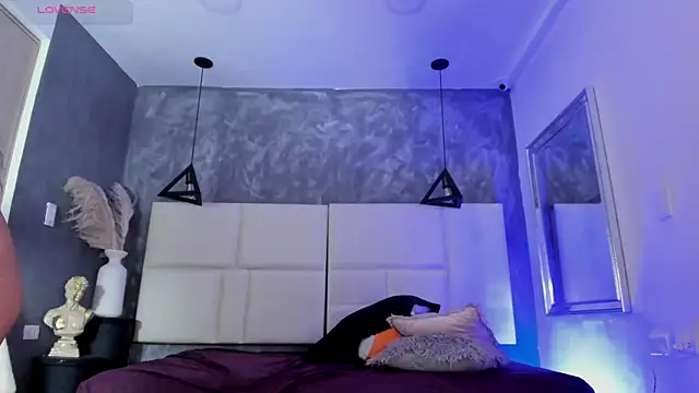 Sofia Clauss  online show from 29, 7, 2026