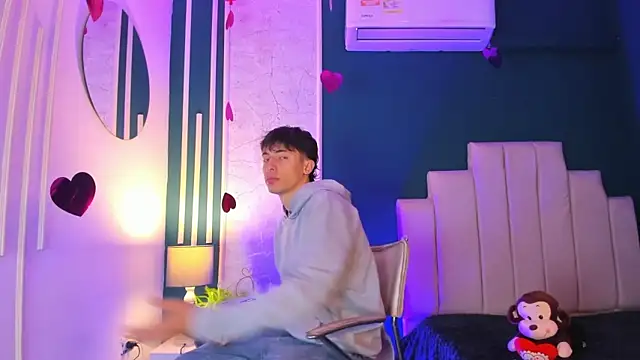 AlessandroDybala online show from 15, 2, 2025