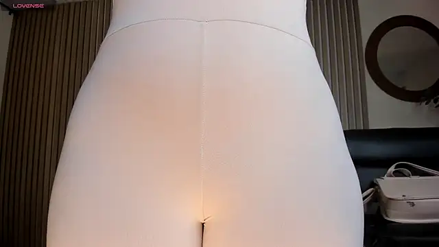 AnnaBrooks1 online show from 22, 3, 2025