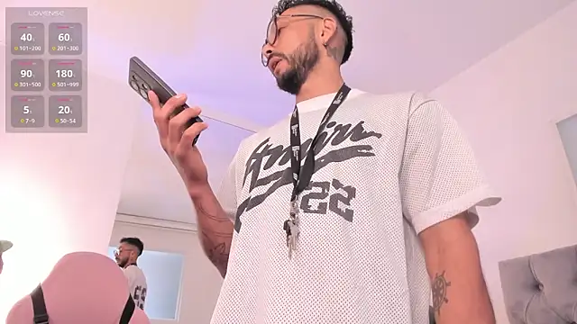 Snapshot of Tom_cooper_ chatting on 17, 11, 2025 Tom cooper online show from 17, 11, 2025