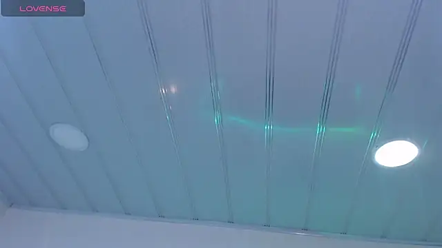 candy lux  online show from 6, 2, 2026