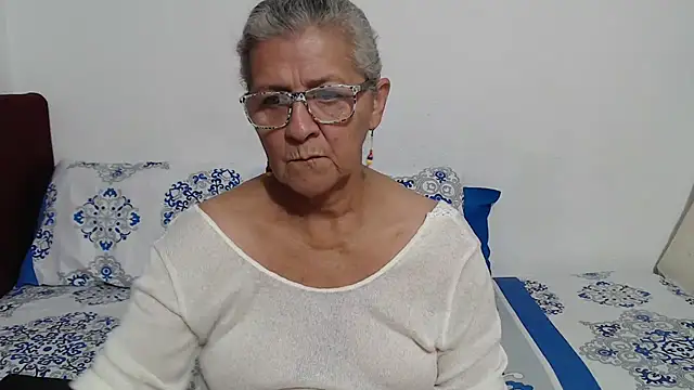 candy mature  online show from 20, 4, 2026