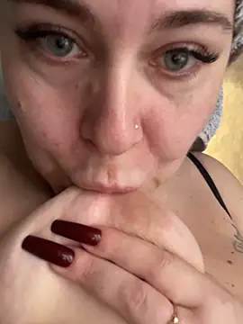 CuteNata online show from 6, 2, 2025