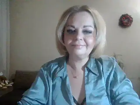 Snapshot of SofiyaPetrova chatting on 11, 2, 2025 SofiyaPetrova online show from 11, 2, 2025