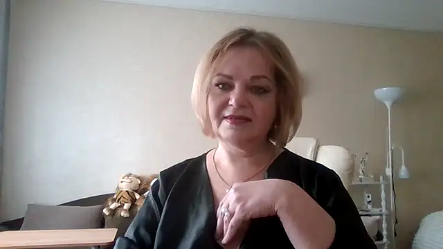 SofiyaPetrova online show from 6, 4, 2026