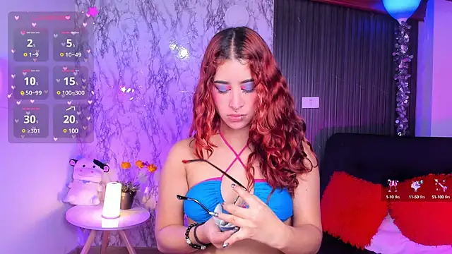 chloe blue online show from 27, 1, 2025