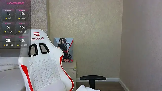 Diana Moon  online show from 28, 4, 2026