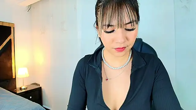 Snapshot of lina_bedoya_ chatting on 27, 5, 2026 lina bedoya online show from 27, 5, 2026