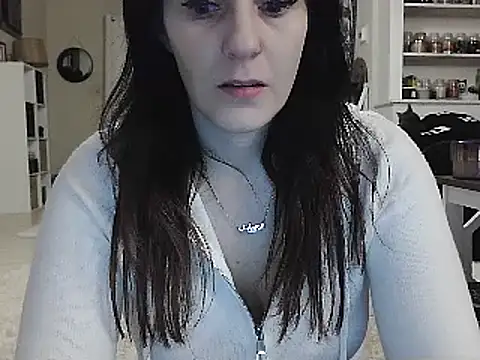 CrystalLakeXO online show from 25, 1, 2025