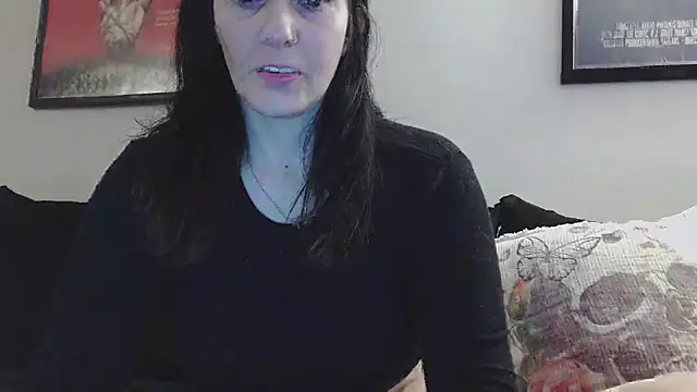 CrystalLakeXO online show from 14, 9, 2025