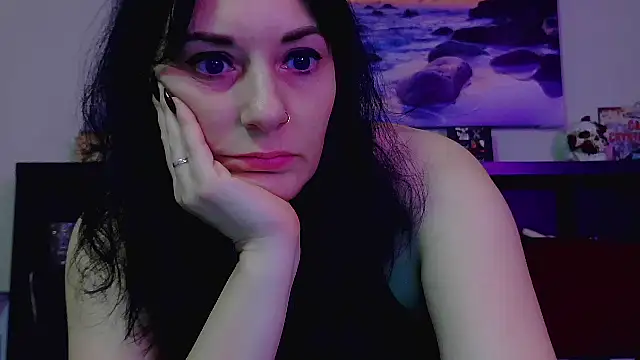 CrystalLakeXO online show from 23, 12, 2025