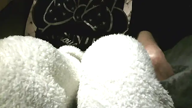 Snapshot of Everydayonli chatting on 5, 2, 2026 Everydayonli online show from 5, 2, 2026