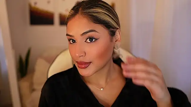 SaraParisi online show from 31, 12, 2024