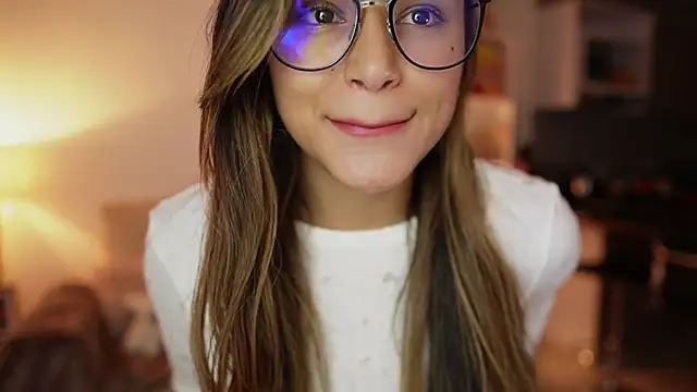 SaraParisi online show from 10, 2, 2026