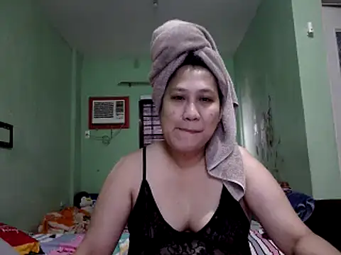 Snapshot of sweetsexysmile chatting on 24, 7, 2026 sweetsexysmile online show from 24, 7, 2026