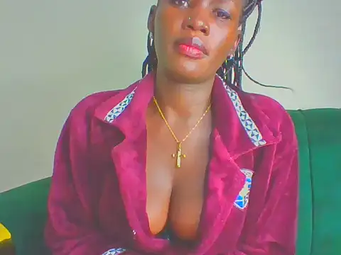 cutesmiling online show from 18, 4, 2026