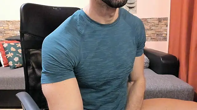 HotHunkTrainer online show from 27, 4, 2026